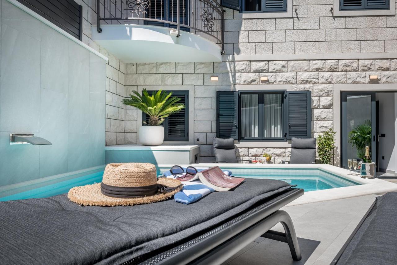 Apartment One B With Heated Private Pool ดูบรอฟนิก ภายนอก รูปภาพ