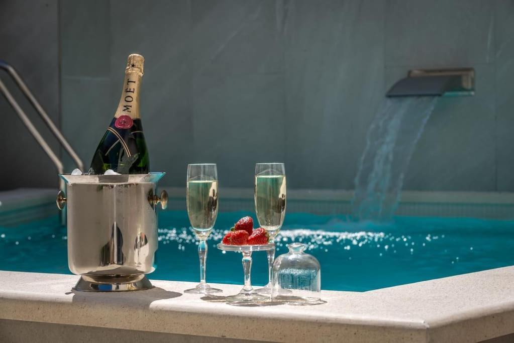 Apartment One B With Heated Private Pool ดูบรอฟนิก ภายนอก รูปภาพ
