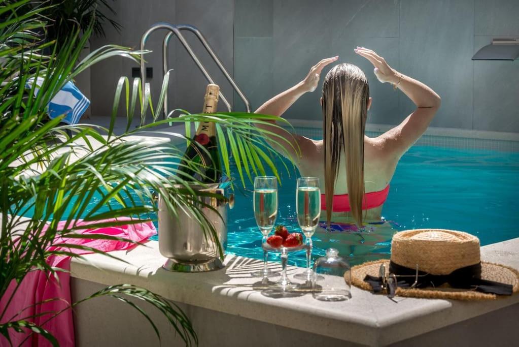 Apartment One B With Heated Private Pool ดูบรอฟนิก ภายนอก รูปภาพ