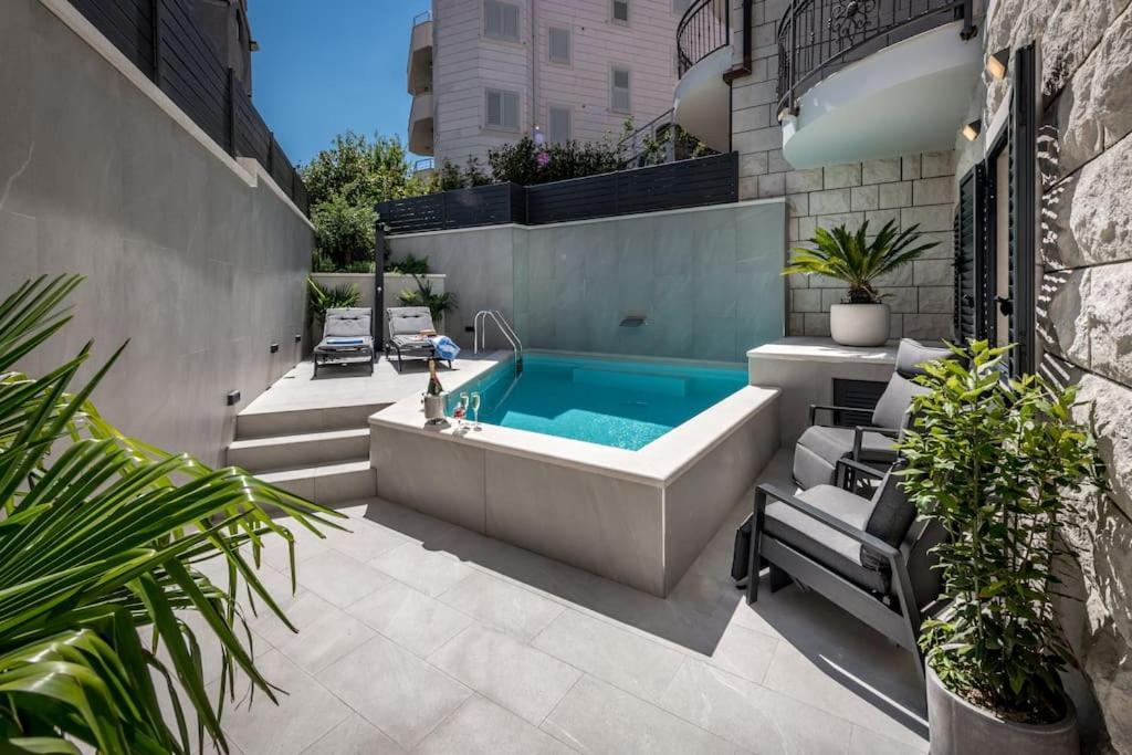 Apartment One B With Heated Private Pool ดูบรอฟนิก ภายนอก รูปภาพ