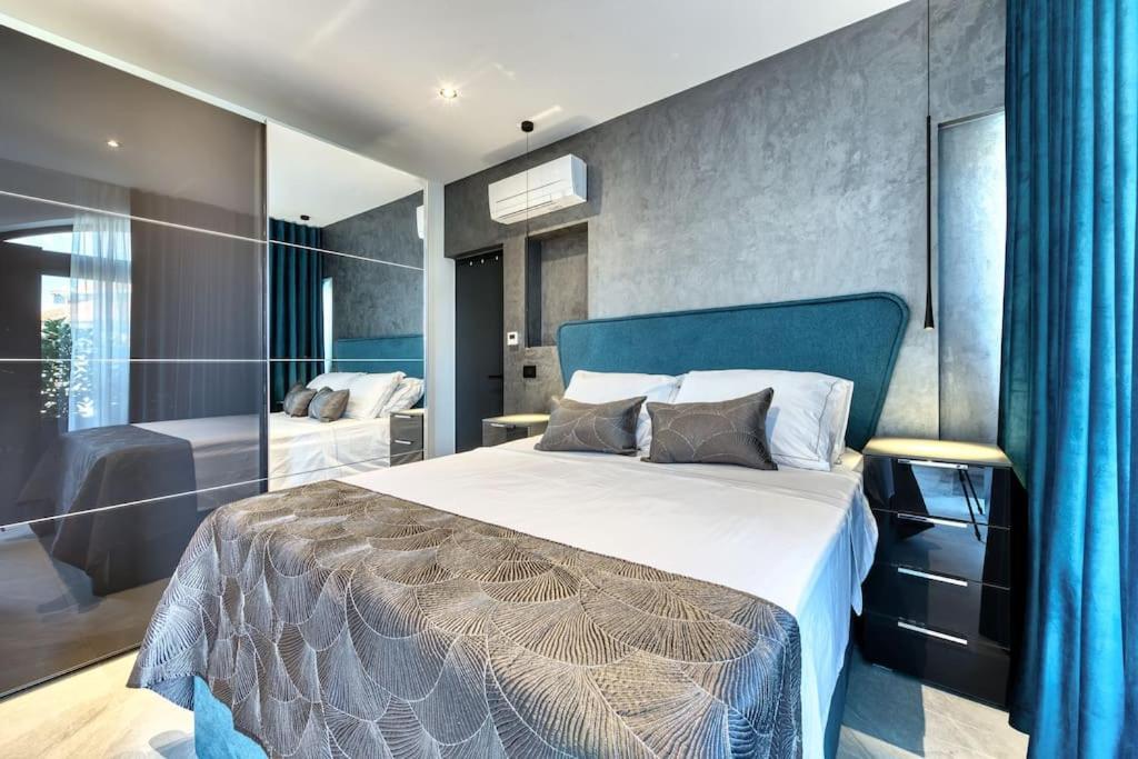 Apartment One B With Heated Private Pool ดูบรอฟนิก ภายนอก รูปภาพ