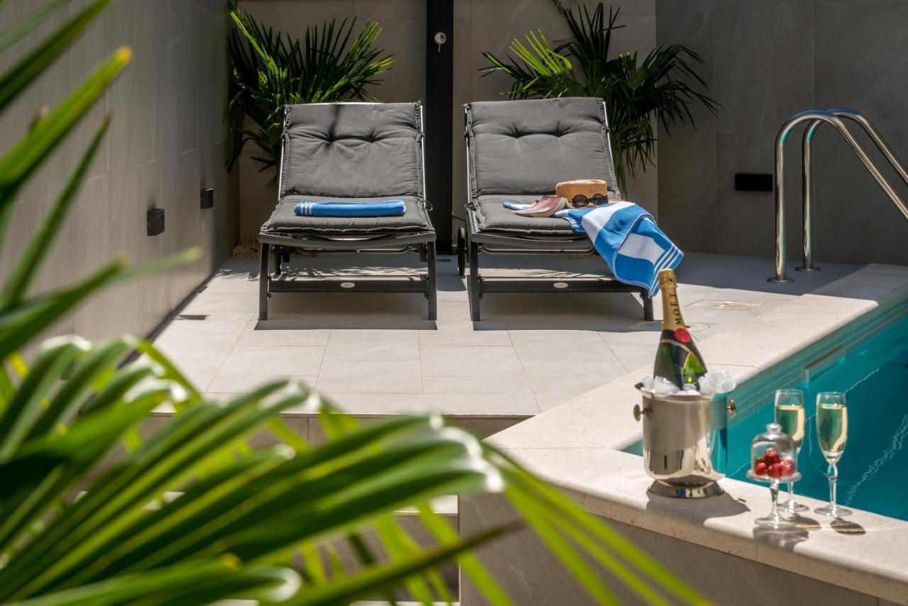 Apartment One B With Heated Private Pool ดูบรอฟนิก ภายนอก รูปภาพ